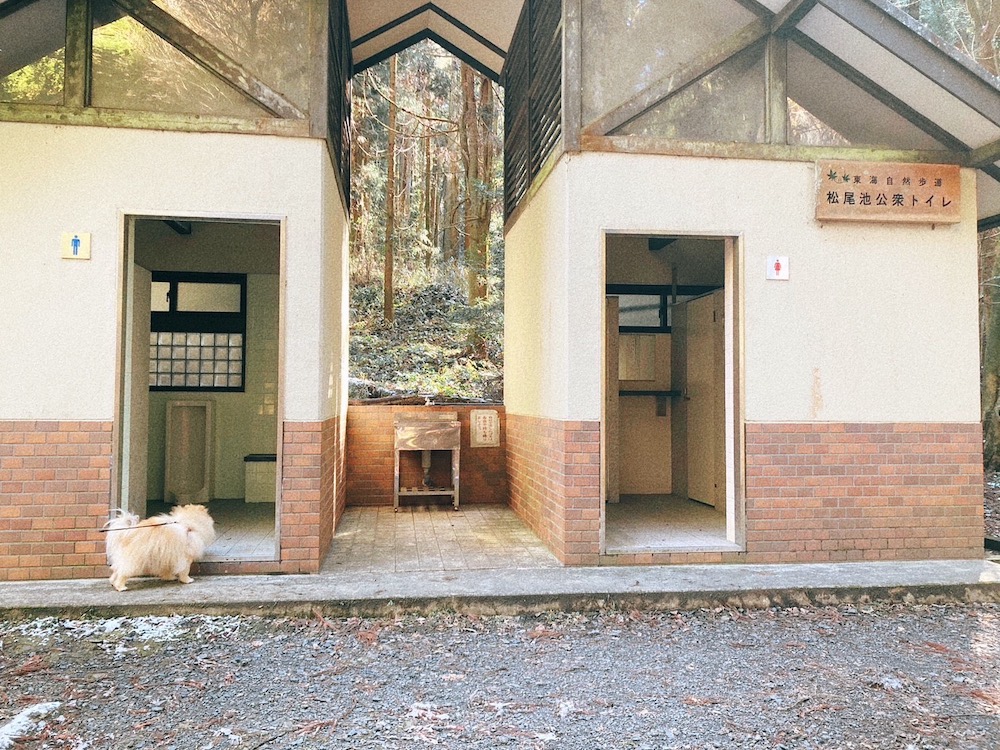 百々ヶ峰登山のトイレ